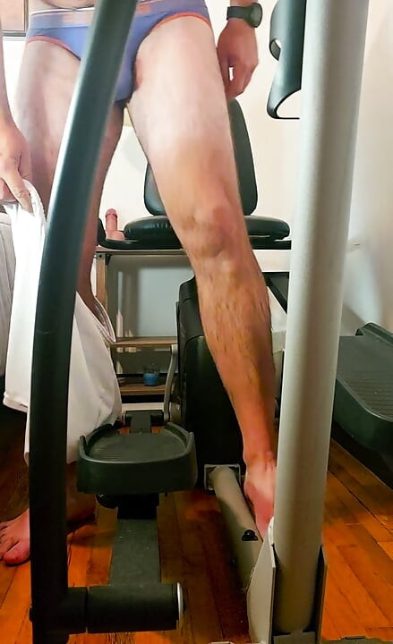 Beary ride the exercise bike until he CUMS