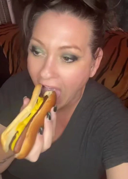 When I’m hungry I always go for a tube steak.
