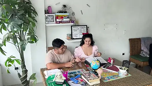 Öğrencimi bir penis noktasında azarlıyorum