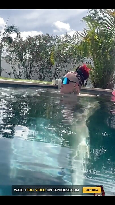 Amber Lee je dobila tu wataa