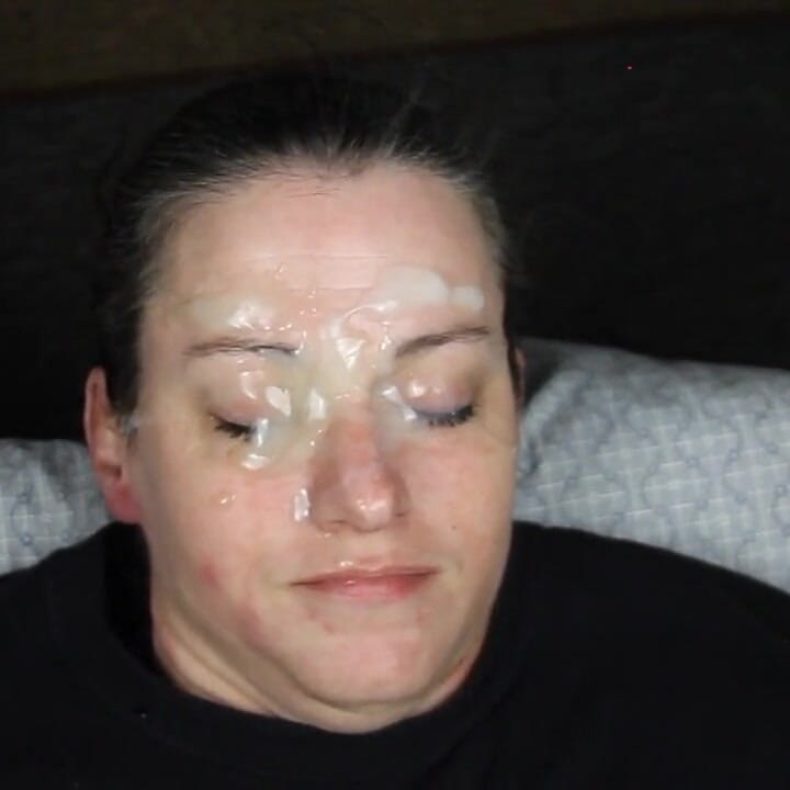 Brudne dees ponownie zakrywają twarz!