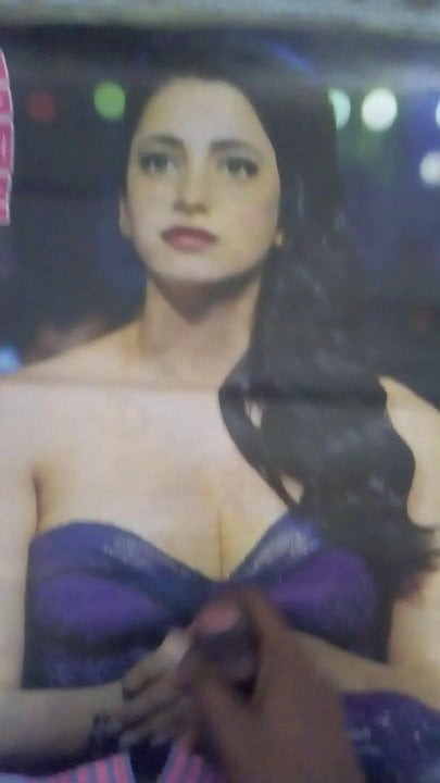 Penghargaan cum untuk shruti hassan