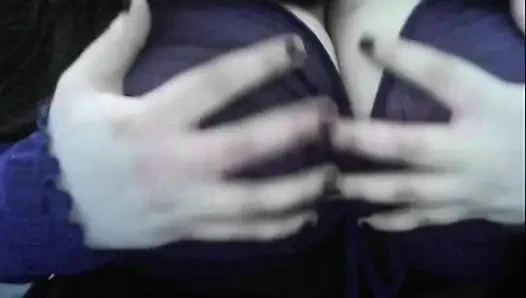 Hotwife Mit riesigen titten beobachten hentai