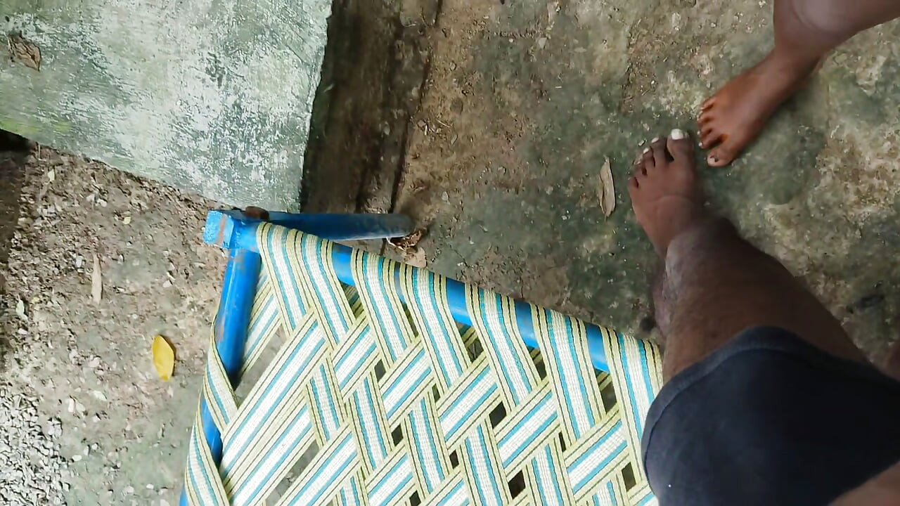 Pados ki bhabhi ki outdoor chudai ki