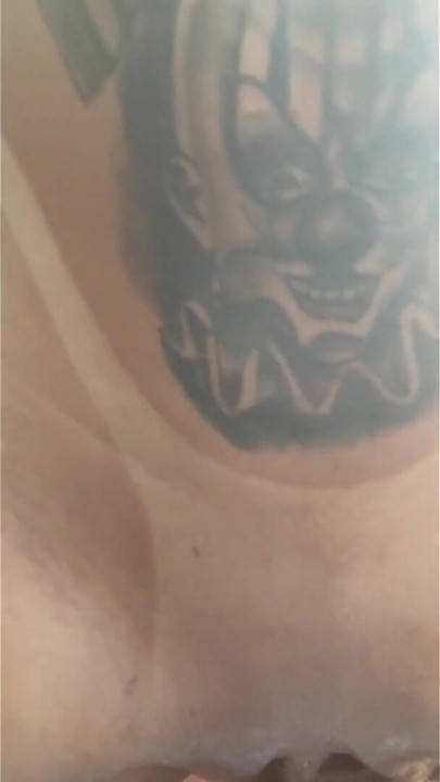 Verdomd Hete Harley Quinn Bandit - 18-jarige Vrouw Houdt Van Enorme Dikke Lul