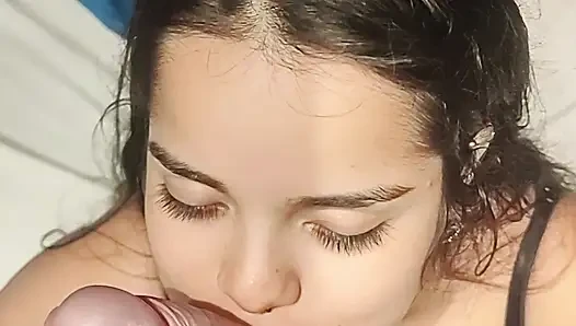 Debora Mendes drives Wellington Ribeiro crazy with deep oral and drool, ...