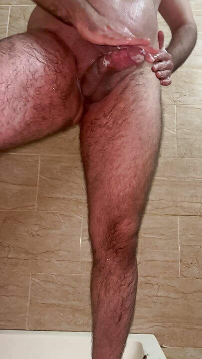 gay wanked and fingering himself in ass