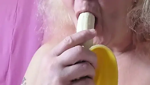 Banna Sucked N Fucked