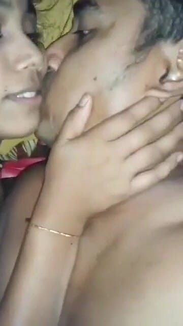 video's bangladeshi bhabi sucking beautiful grill | Clip 2