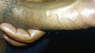 Masturbation et sexe avec une bite huileux