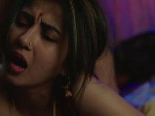 Adegan panas pelakon Bengali Monami Ghosh