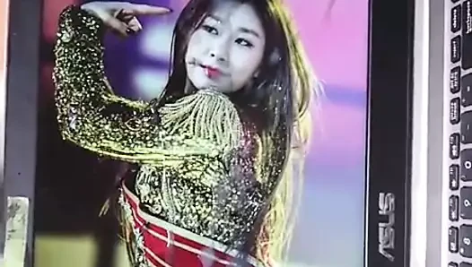 Itzy chaeryeong boşalmak haraç
