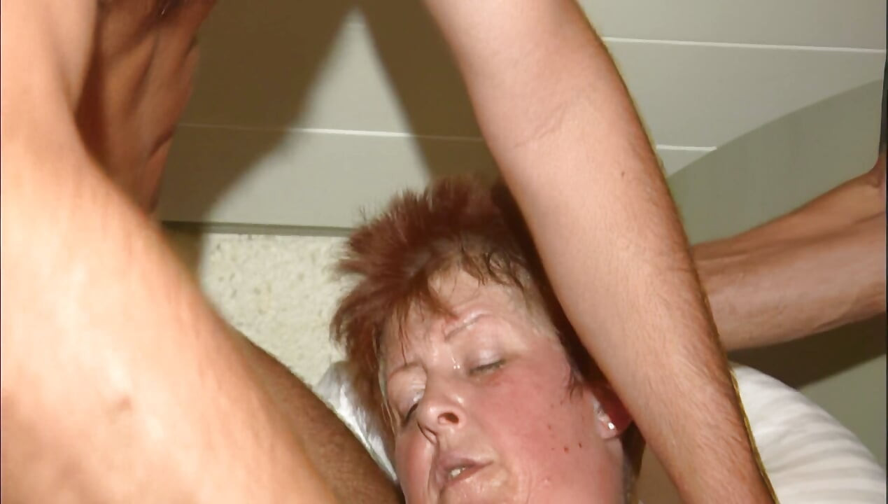 Redhead MILF Fisted Deep While Sucking Cock