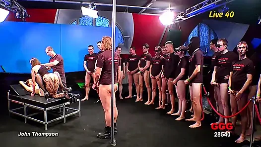 Ggg John Thompson - Elisa Ve Viktoria Wild Canlı Grup Seks Partisi