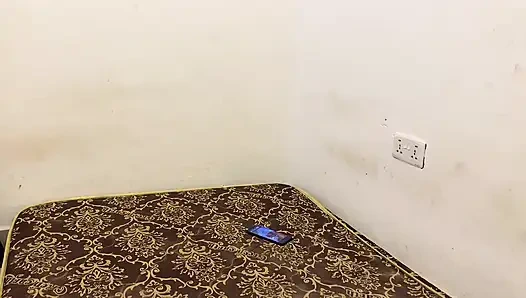 Pria ghetto terangsang mendominasi saudara tirinya hardcore