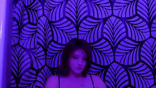 Hope Noone Hears Me
