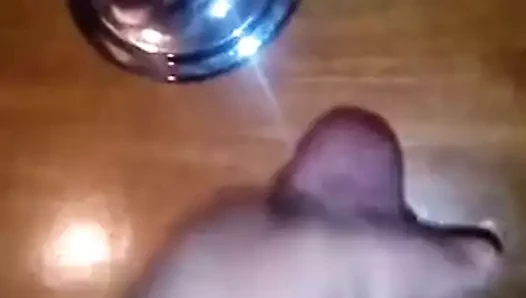 Küçük bir boşalma videosu