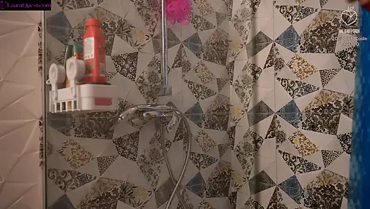 Lucky IT Guy is Being Used by a Cam Model