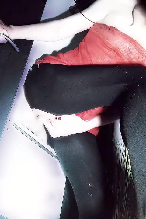 MILFs' Pussy Job with Cumshot Ending