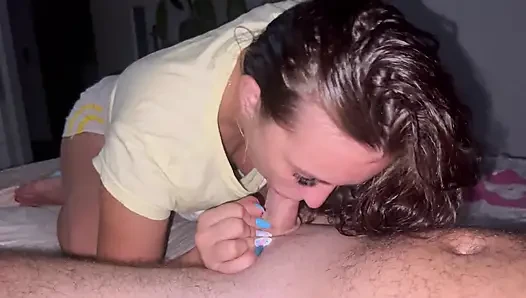 Sabahki en iyi ateşli oral seks