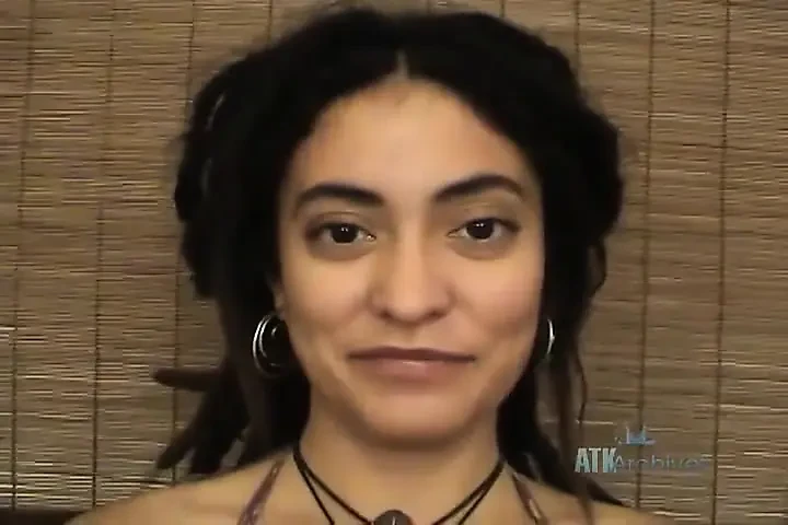 amber daikiri - brunette,pussy