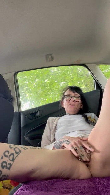 Iconic moment from "squirting in the back of m car"
