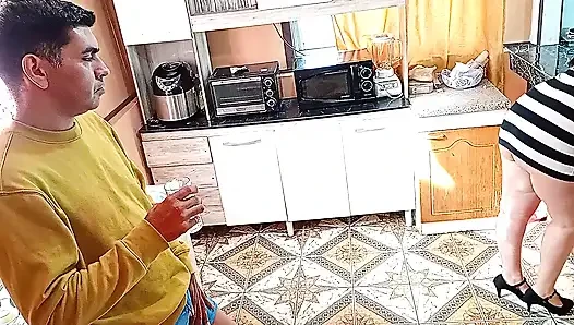 College guy sneaks in and pounds his stepmom's huge ass on the kitchen table