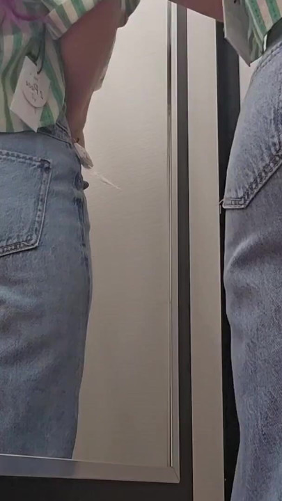 In the Changeroom with Me | Clip 1