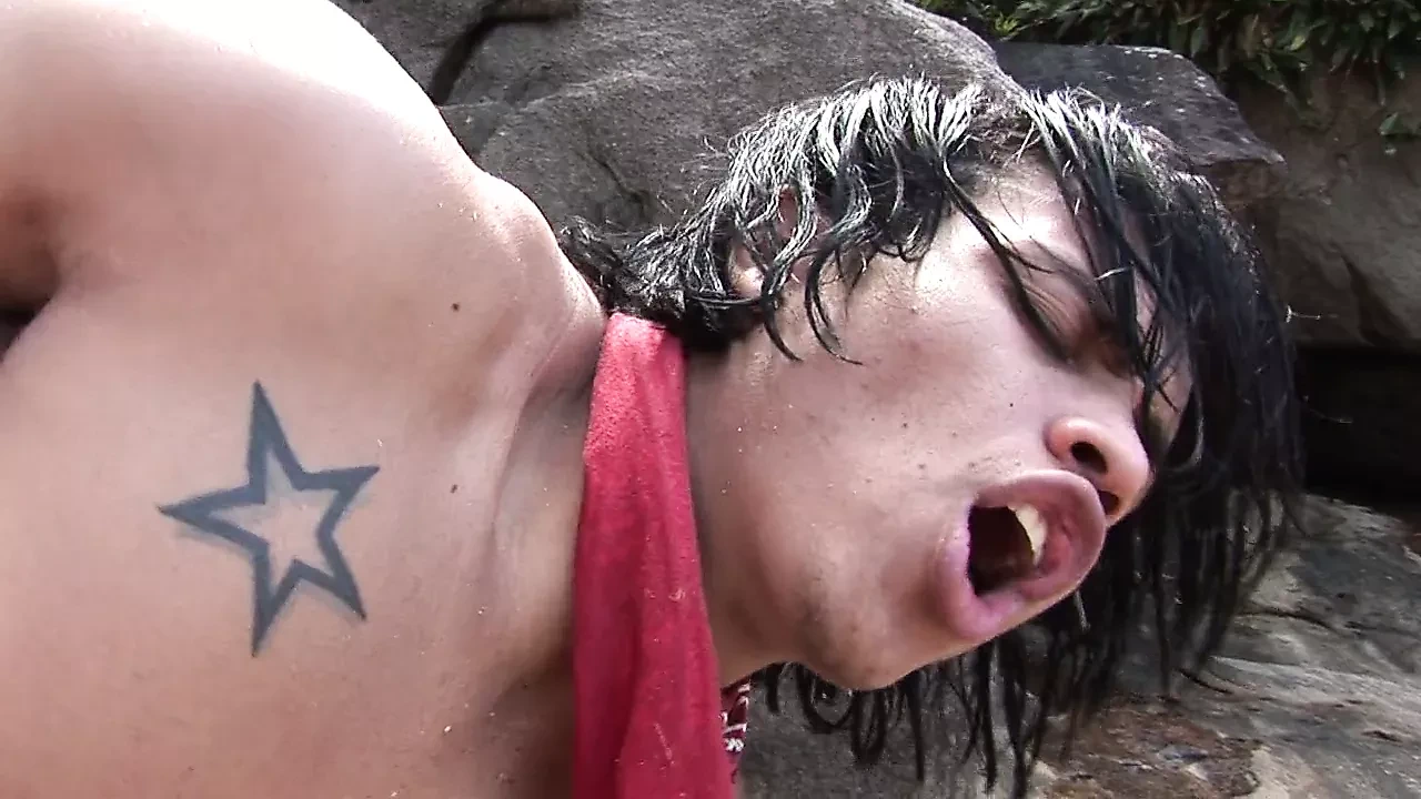 Brazilian hot guy at the beach – Outdoor FULL SCENE