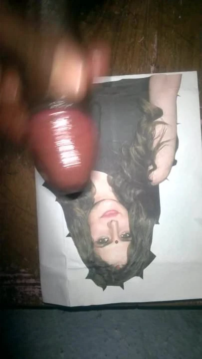Cum on Zarine bhabi