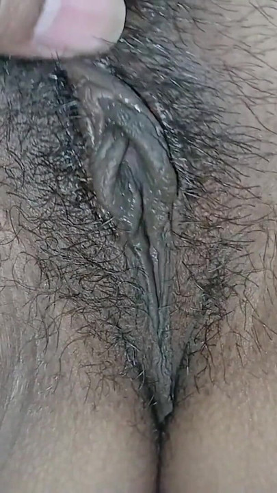 밤에 내 십대 베프의 쪼이는 보지에 사정 | 클립 1