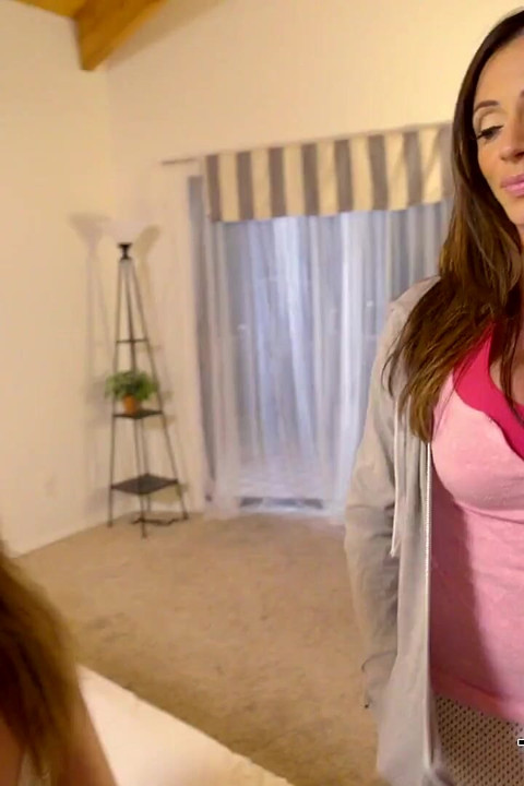 Mischievous Mentor - S1:e5