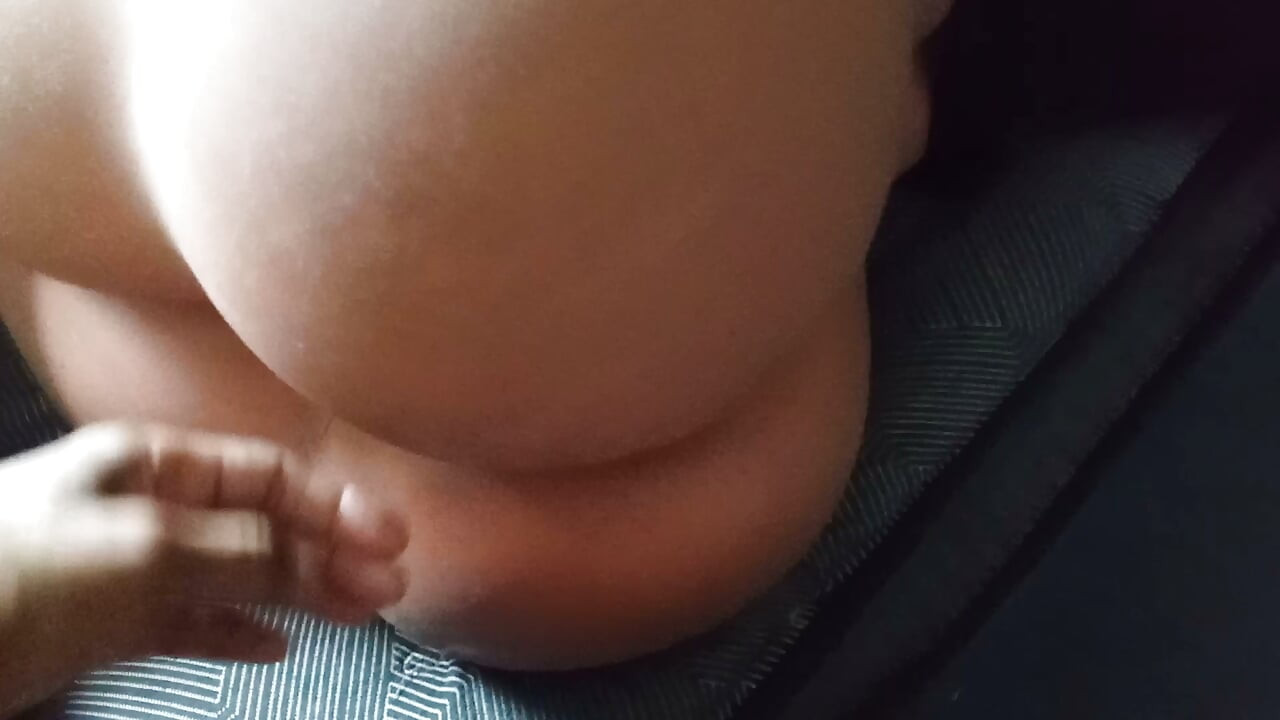 Big-Booty Aunties' in Da Hood! :) LOL (Scene Nine)