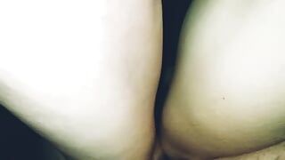 Anaal anaal anaal - haar in haar kont en in haar druipend natte poesje neuken