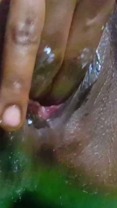 Bhabhi ke sath kiye Maje|| bhabhi Ne bathroom mein Bulaya|| Bengali bhabhi kya oil massage | Clip 1