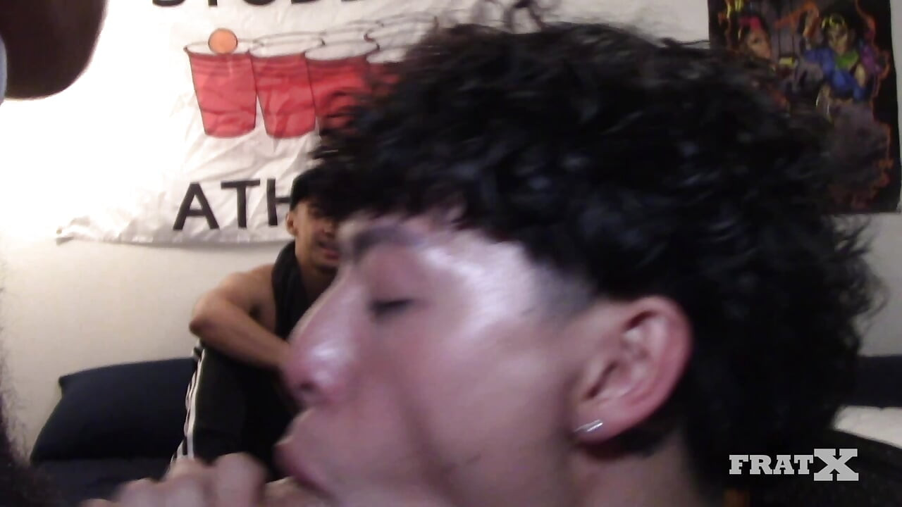 THROAT HOLE