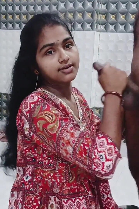 Rekaman seks pasangan hot india dengan gaun merah - sepong kontol, nyepong kontol posisi misionaris sampai toketnya dicrot sperma hangat