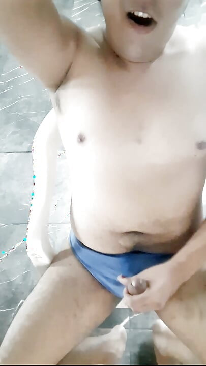 하루를 시작하는 수지 당기기.