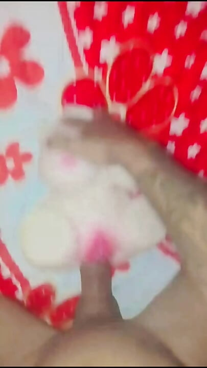 セックスおもちゃを装備している