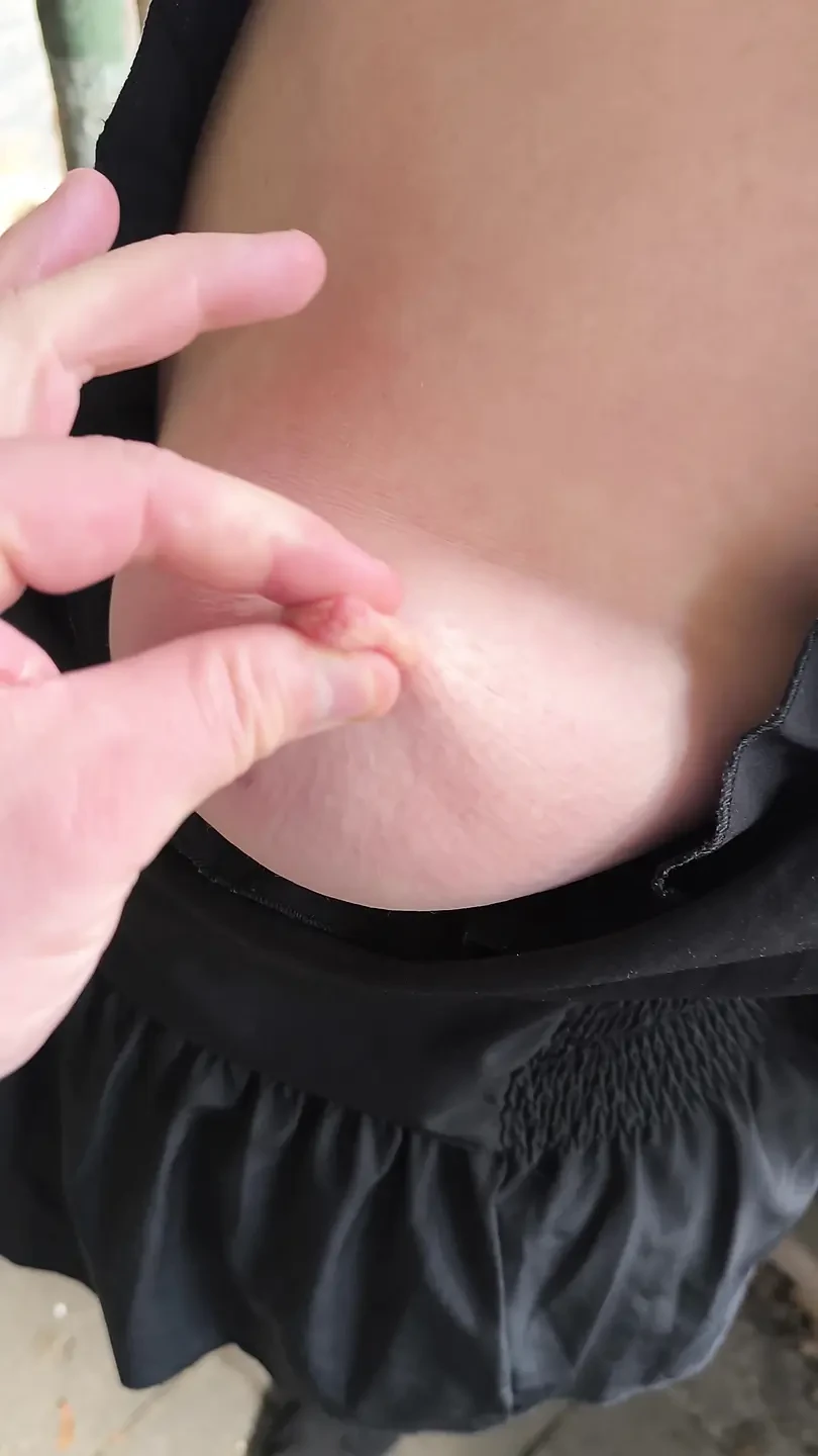 Breasts beating on the sports field
