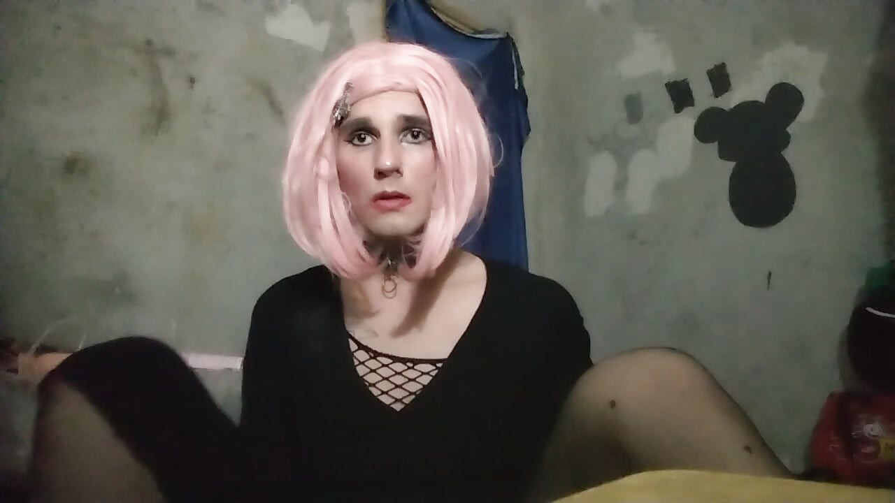 Little trans solo toy play asshole