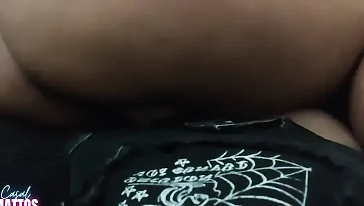Huren-Geständnis: Ich ging zur Party, traf auf das Fell und kam mit meiner Muschi voller Sperma zurück!
