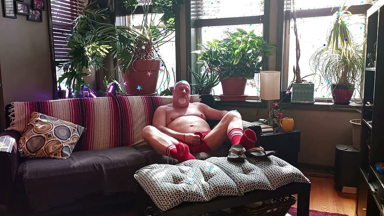 Bear Jerks off on Flip Flops and Eats Cum