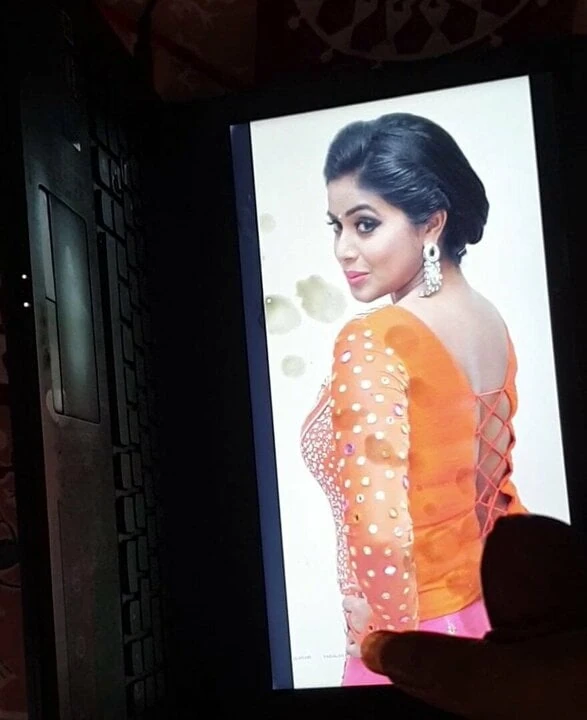 Cum on big titted south Indian actress