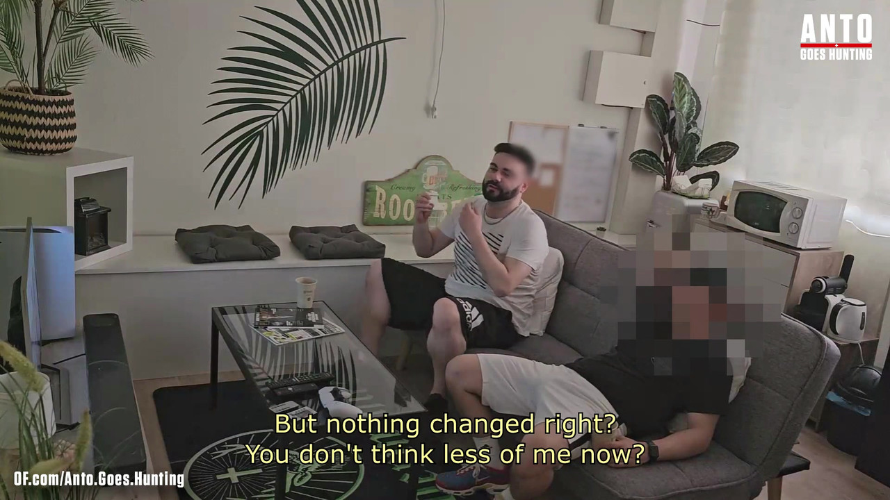 我的直男朋友“chris”（他以前发现我在撸管）上一次问我，并给我惊喜