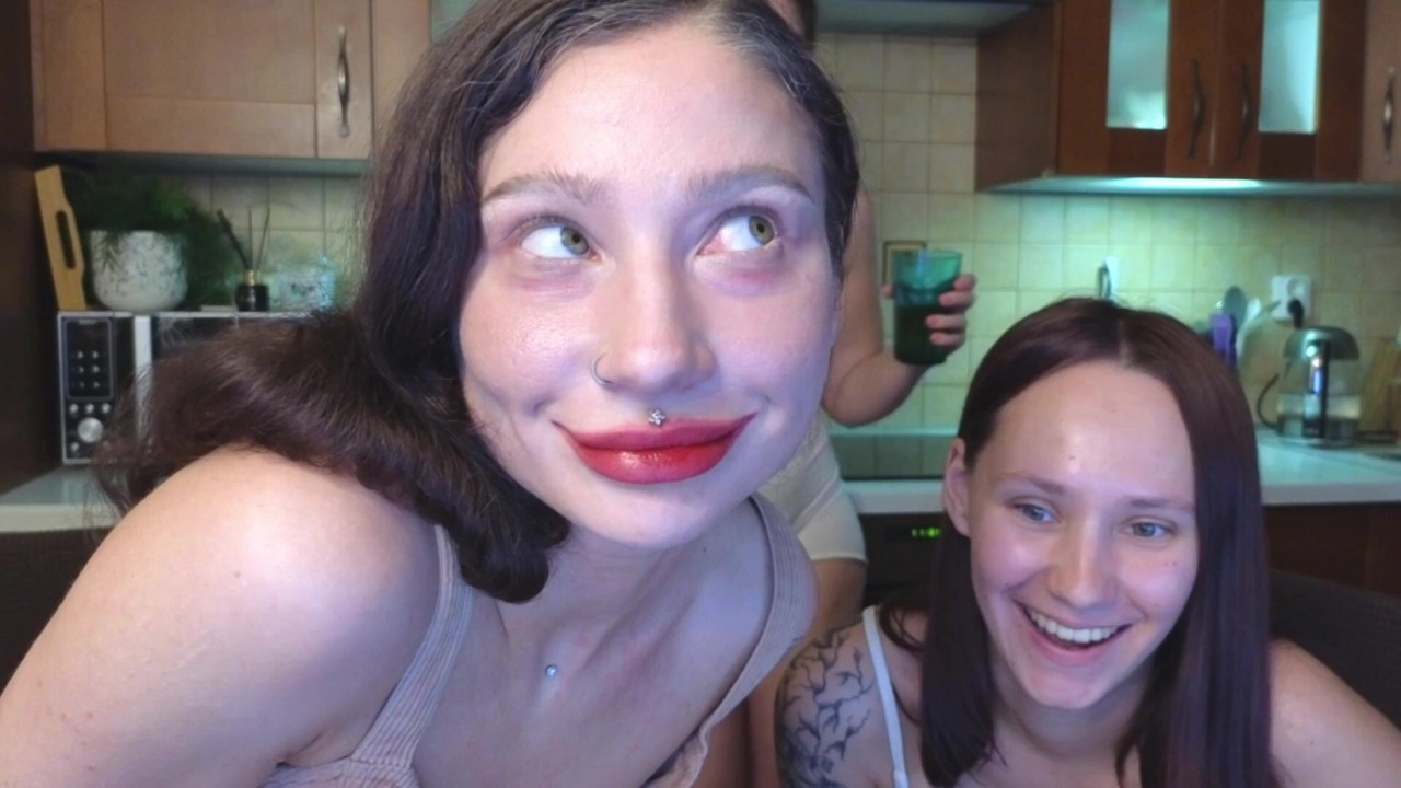 cuties are having fun, playing around and making ahagao)))