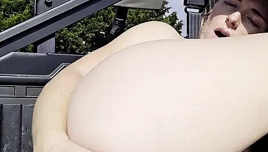 Rothaarige fickt arsch und muschi mit bbc Squirting und redet super schmutzig