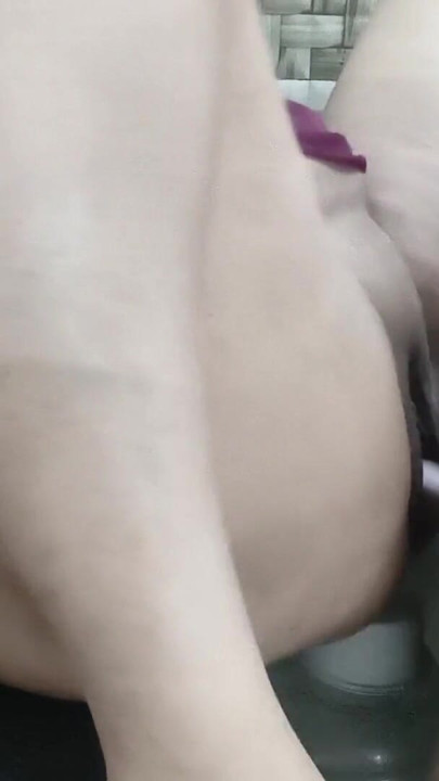 Desi indian brother-in-law fed his sister-in-law a banana, had sx with her, and licked her | Clip 2