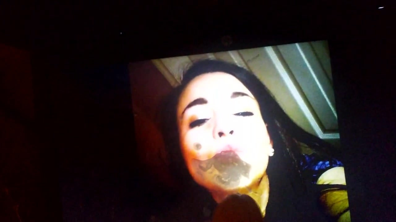 Me cumming for leyna18.