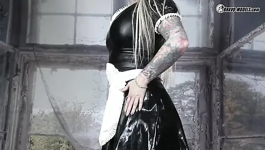 425 - Jarushka ross